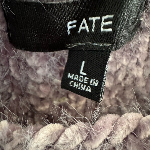 FATE mauve purple cropped sweater. - Picture 6 of 7